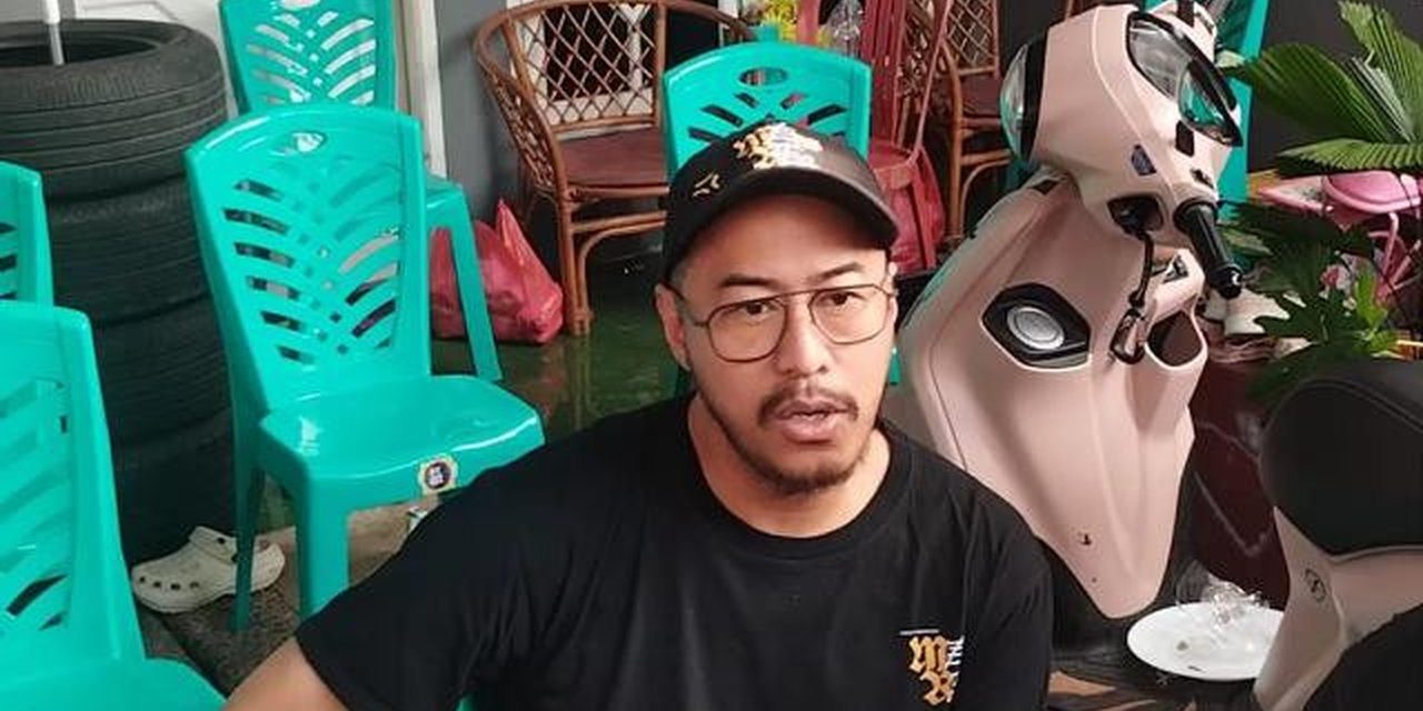 Pandji Pragiwaksono Klarifikasi Soal Sebut Nama Raffi Ahmad