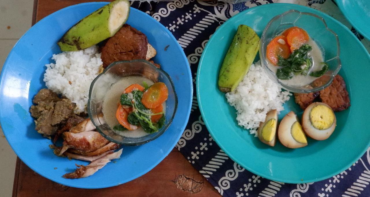 Makanan Tinggi Protein