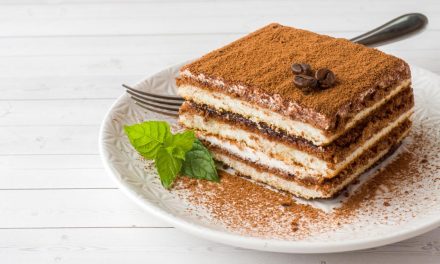 Kue Tiramisu Hidangan Desert Cinta Italia Yang Menggoda Lidah