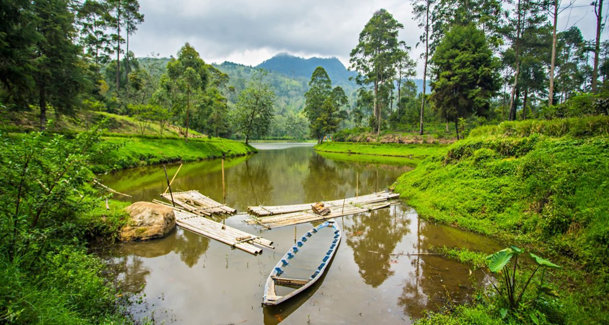 Peran Air Sungai Mendukung Kehidupan Warga Dan Ekosistem