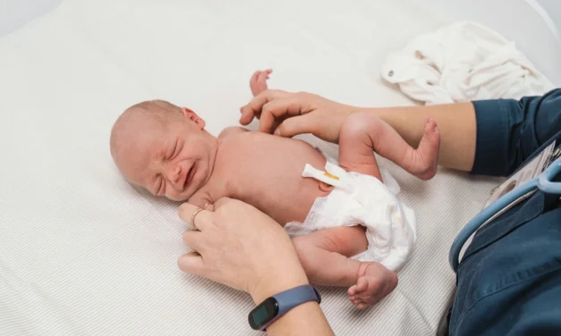 Perawatan Bayi Sehari-Hari Untuk Menjaga Kesehatan Optimal