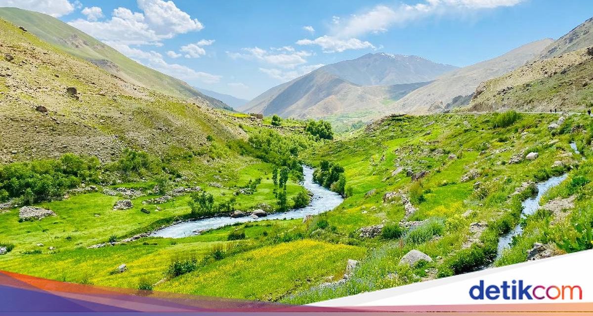 Lembah Panjshir Daerah Landskap Hijau Subur Di Afghanistan