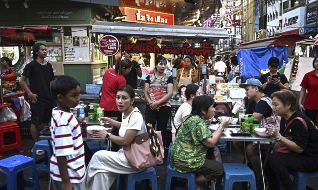 Wisata Kuliner Bangkok, Menyantap Hidangan Khas Thailand