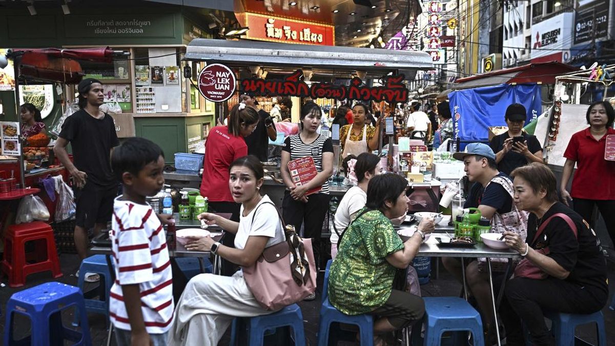 Wisata Kuliner Bangkok